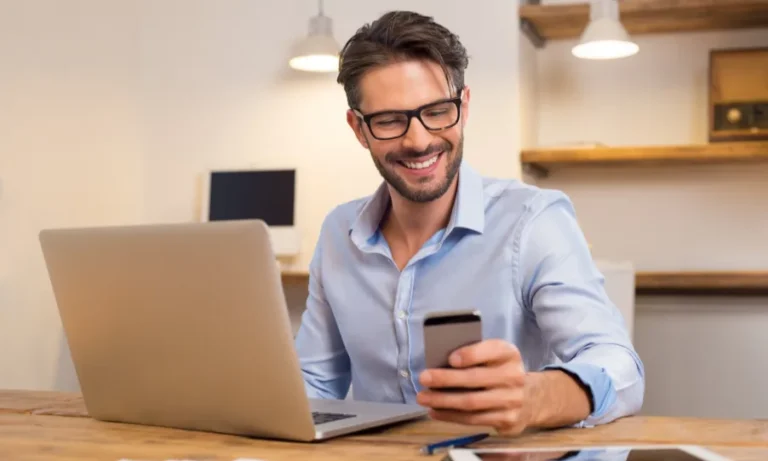 How Do I Track My Daily Expenses on My Phone?